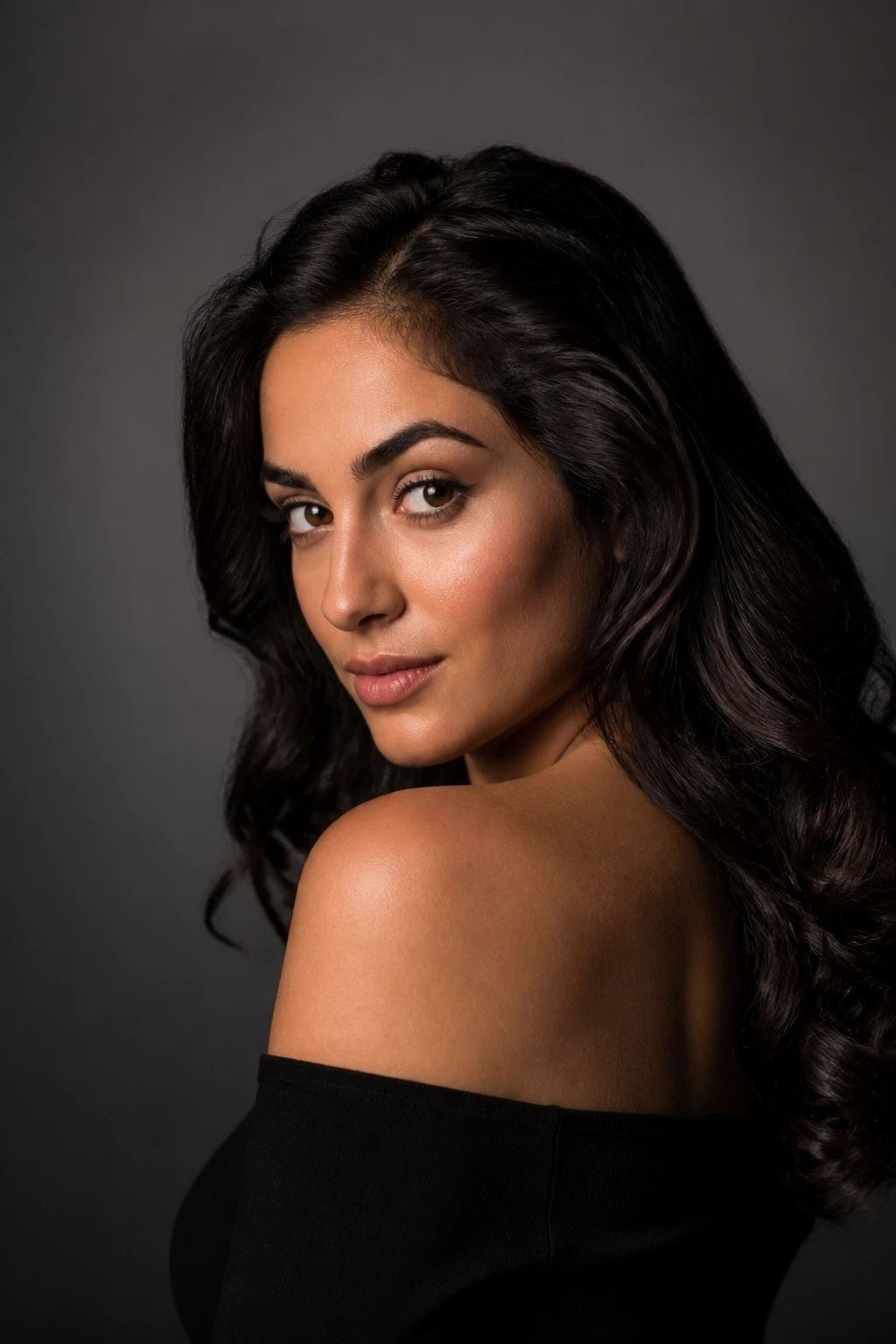 Styled portrait subject — Octabox Turned-Head Fashion Portrait lighting setup.