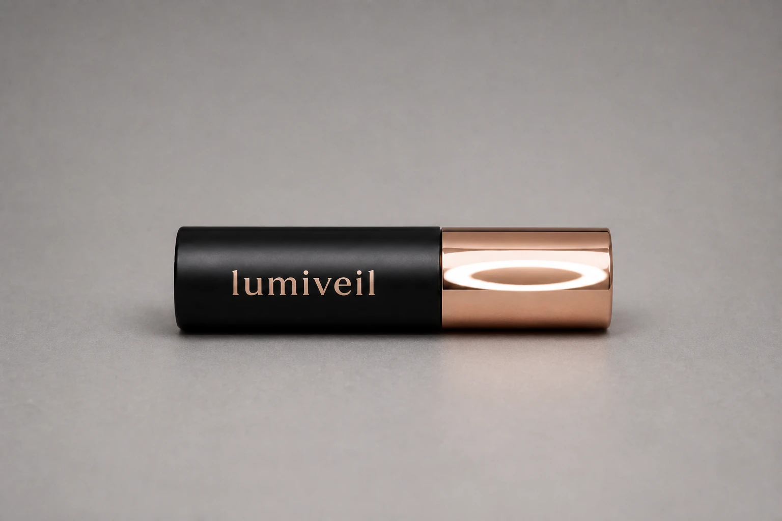 Lipstick tube — Ring Flash Cosmetic Macro lighting setup.
